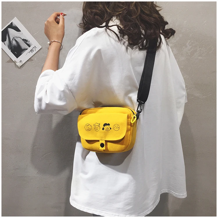 ENVICHED new Cartoon canvas slung shoulder bag female cute Snoop girl small square bag super fire net red Messenger bag 256