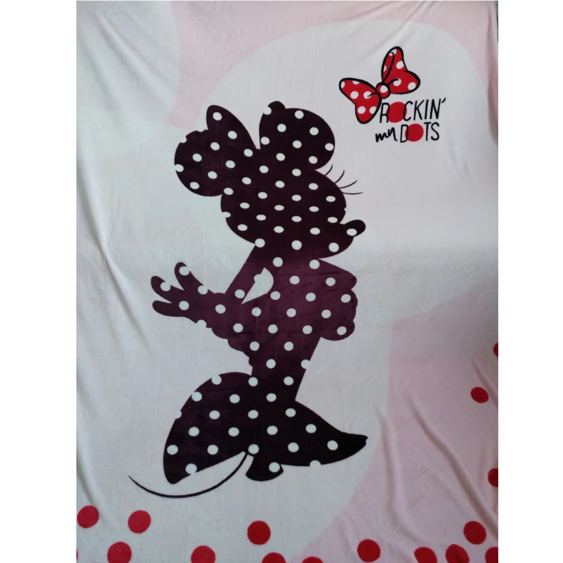 Mickey blanket (2)