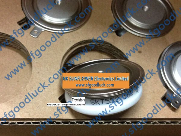 

SKT552/16E Phase Control Thyristor SCR 1600V 734A Weight:90g Free Shipping