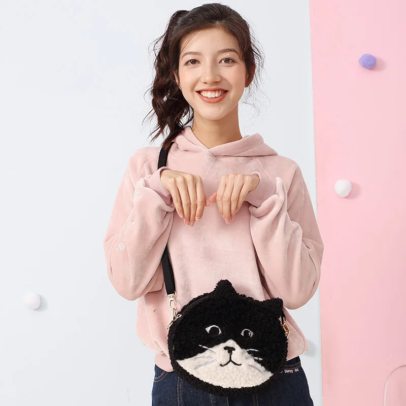 

Princess sweet lolita bag Original winter plush embroidery patchwork shoulder bag lovely cat students casual simple bag LLD096