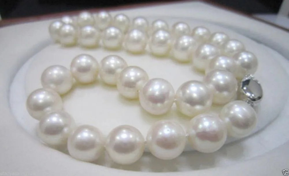 

Free Shipping >>10-11mm Natural White SOUTH SEA Pearls Necklace 18" AAAA