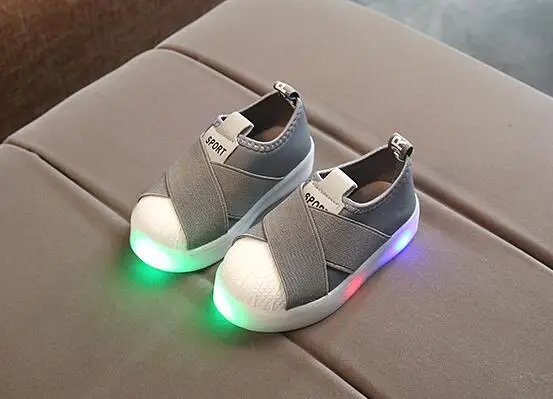 AI liangдетская спортивная обувь светодиодный светильник блестящая обувь для девочек Мальчик повседневный мигающий светильник для малышей детская обувь на плоской подошве