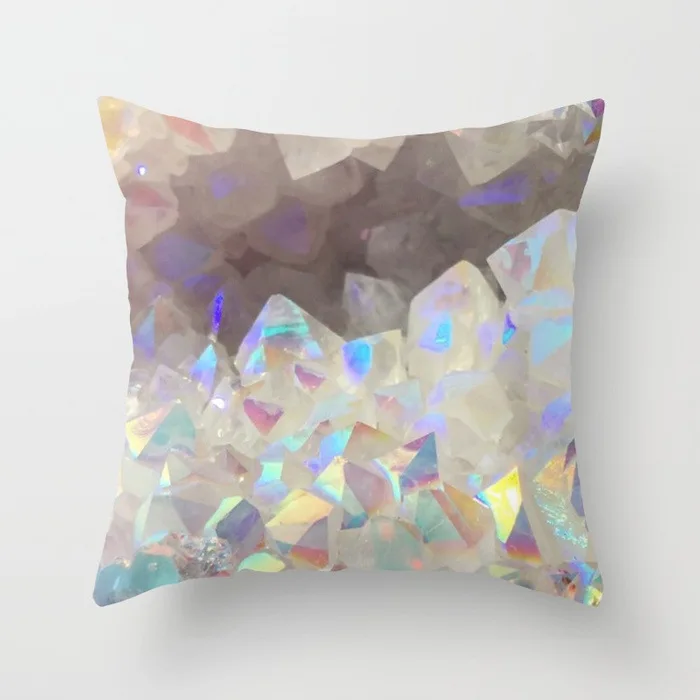 iridescent-aura-crystals-pillo