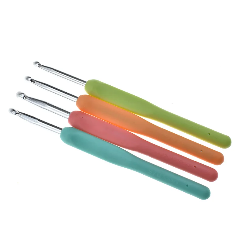 Fashion Crochet Hook Set 9 pcs Crochet Hook Sewing Needles Scissors Yarn Knitting Accessories With Case Best Gift For Mom Women (4)