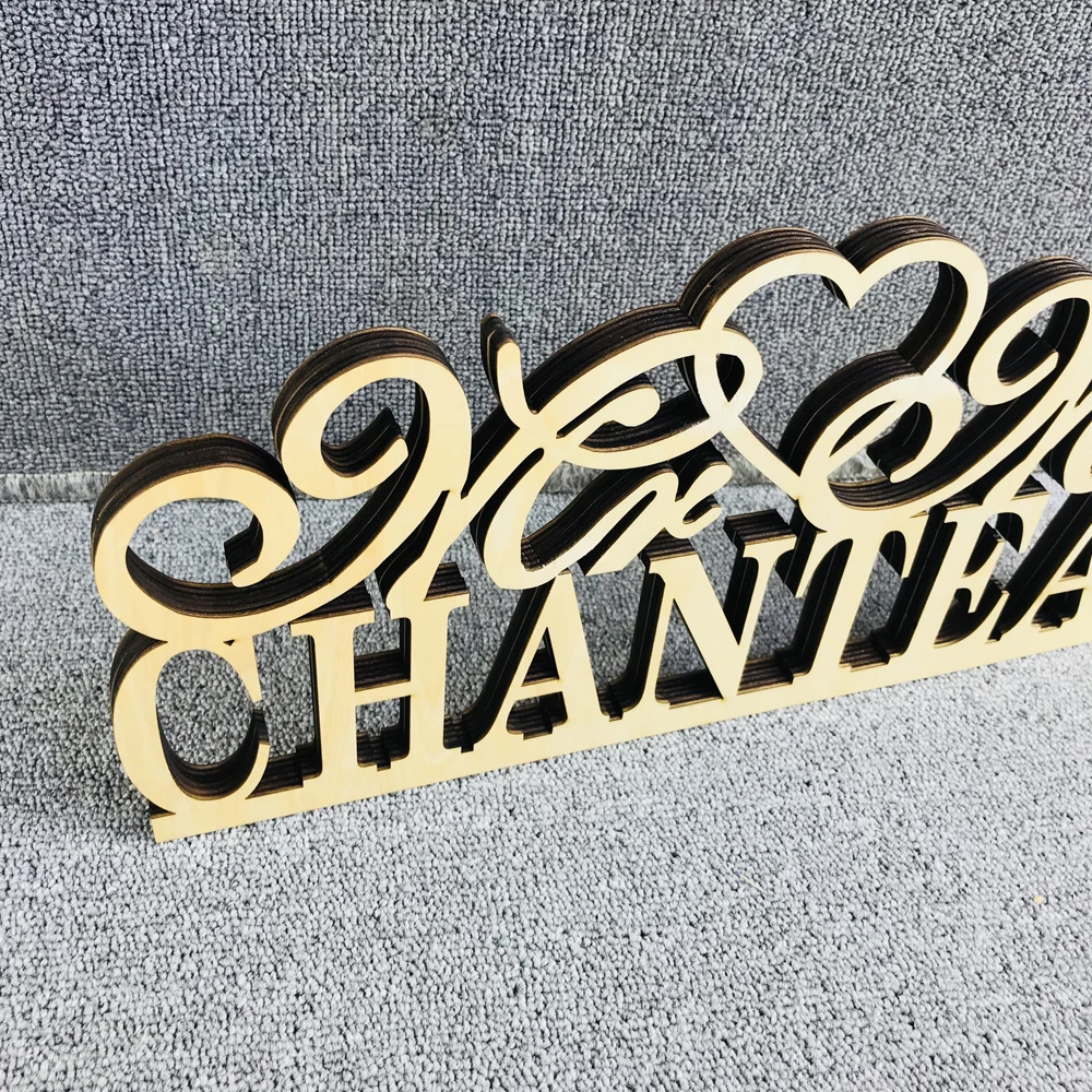 Custom Mr & Mrs Name Wedding Table Sign,Personalized color wood Table Sign Wedding with name,Bride & Groom Sign Decor Supplies (2)