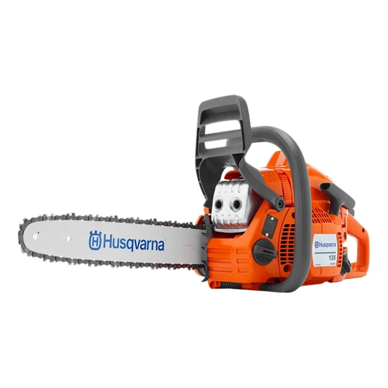 Пила цепная бензиновая Husqvarna 135 (мощность 1500 Вт, шина 40 см, тормоз цепи, антивибрационная система, система очистки воздуха, ленгий старт, быстросъемное крепление воздушного фильтра)