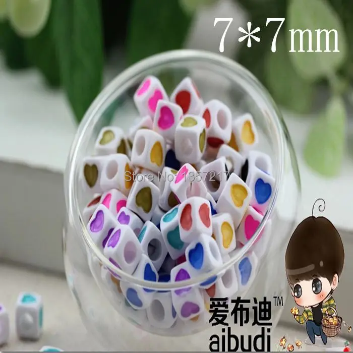 

2016 Love Heart 7*7mm 100pcs/lot Mixed colorful Alphabet/ Letter Acrylic Cube Beads for DIY Loom Rubber Bands Charm Bracelets