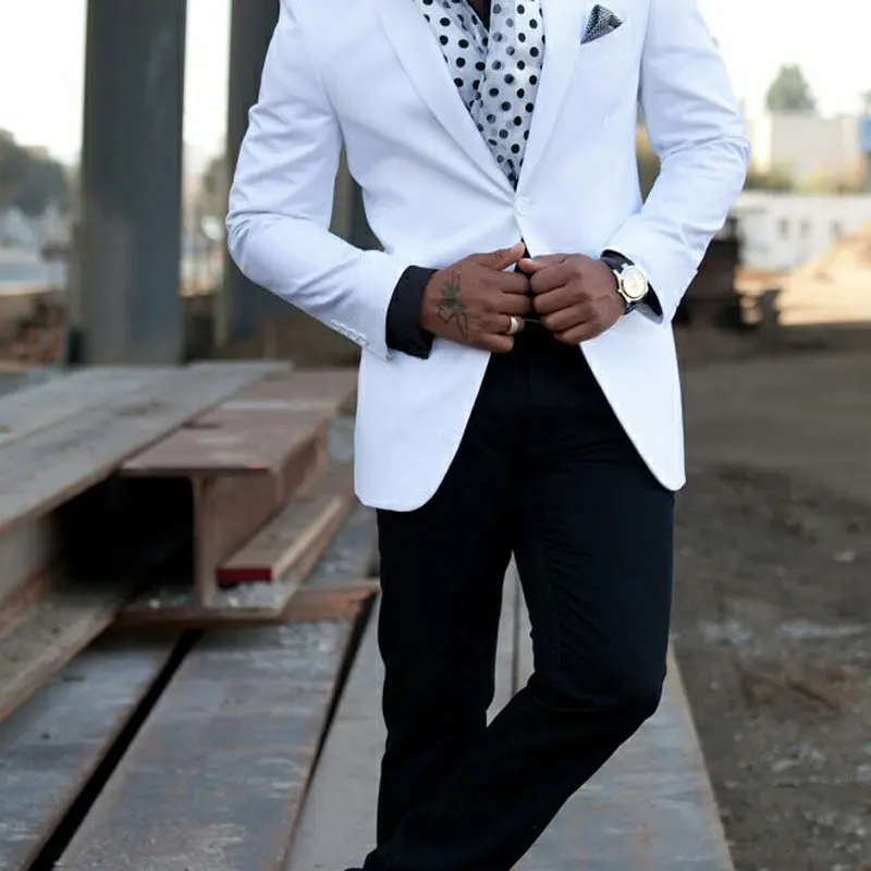 

Casual Peaked Lapel Men Wedding Suits Black Pants White Groom Wedding Tuxedos Man Blazers Costume Homme Terno Masculino 2 Piece