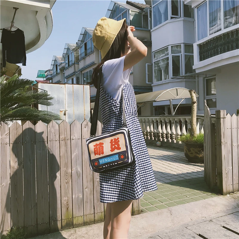 Menghuo 2018 Personality Retro 3D TV Tape Camera Radio Shape Women Handbag Ladies Shoulder Bag Messenger Bag Rock Cross-body Bag (11)