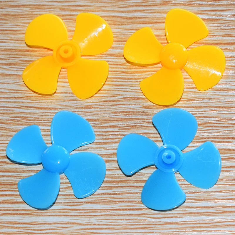 

10/100PCS 2x40mm four-leaf propeller/dron rc car plane robot kids toys for boys diy baby accessories montessori juguetes nero