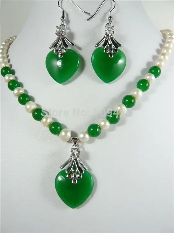 

Wholesale jewe214>>PRETTY GREEN JADE HEART PENDANT EARRINGs PEARL NECKLACE 18'' set #@