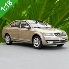 1/18 все новые SKODA OCTAVIA литая под давлением Металлическая Модель автомобиля игрушки для мальчика Подарочная Коллекция с новой коробкой