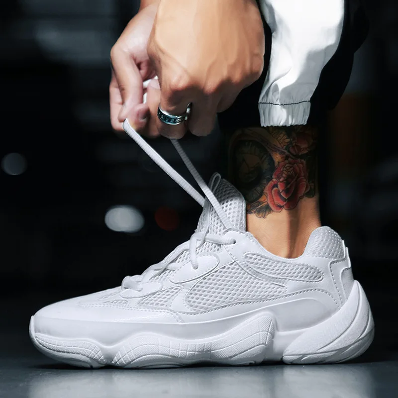 خمر أبي رياضية 2019 كاني ويست الأزياء شبكة ضوء تنفس الرجال حذاء كاجوال الرجال رياضية Zapatos هومبر الرجعية الأحذية خمر أبي رياضية 2019 كاني ويست الأزياء شبكة ضوء تنفس الرجال حذاء كاجوال الرجال رياضية Zapatos هومبر الرجعية الأحذية