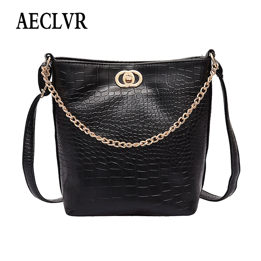 

AECLVR Soft Pu Leather Crossbody Bags Metal Chain Shoulder Bag Vintage Fashion High-Capacity Bucket Bag For Women All-Match Tote