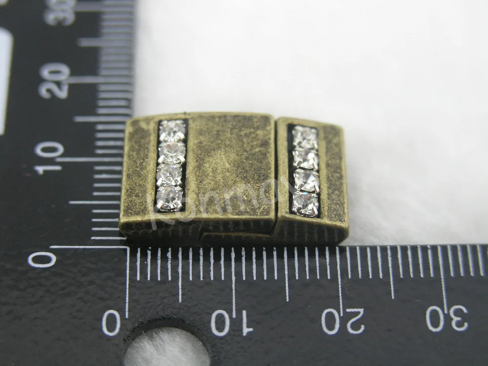 

10 Sets 10.0x3.0mm Magnetic Clasp with Clear Rhinestone Chain for Leather Bracelet Making Jewelry Findings--CLP1167