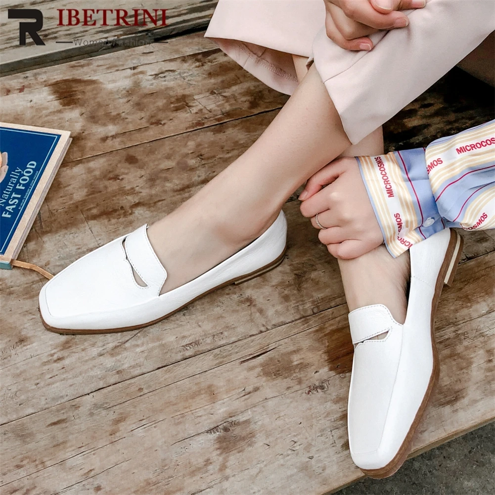 

RIBETRINI Size 33-44 High Quality Sheepskin Square Toe Casual Loafers Shoes Woman Flats Slip On Leisure Flats Woamn Shoes 2019