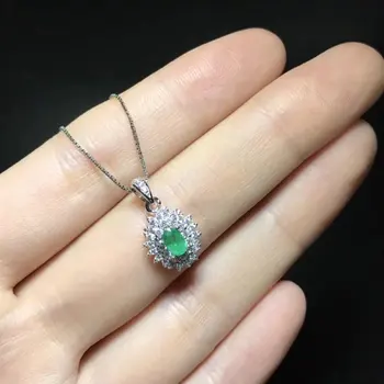 

Qi Xuan_Fashion Jewelry_Colombian Green Stone Fashion Necklaces_S925 Solid Silver Pendant Necklaces_Factory Directly Sales