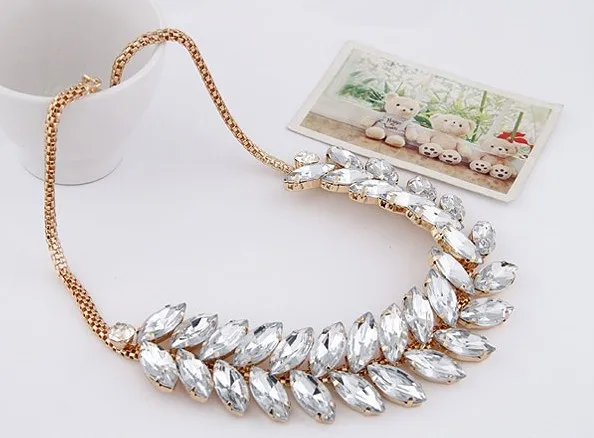Min.order is $15 (mix order)Free Shipping Delicate Fashion Olive Branch Rhinestone Necklace Jewelry Metal Flowers Pendant #921|flower reusable