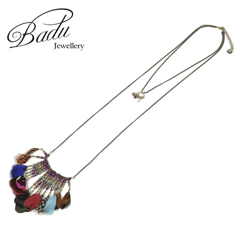 

Badu Handmade Double-layer Long Chain Necklace with Colorful Feathers Crystal Pendant Boho Indian Jewelry Gifts for Xmas Party