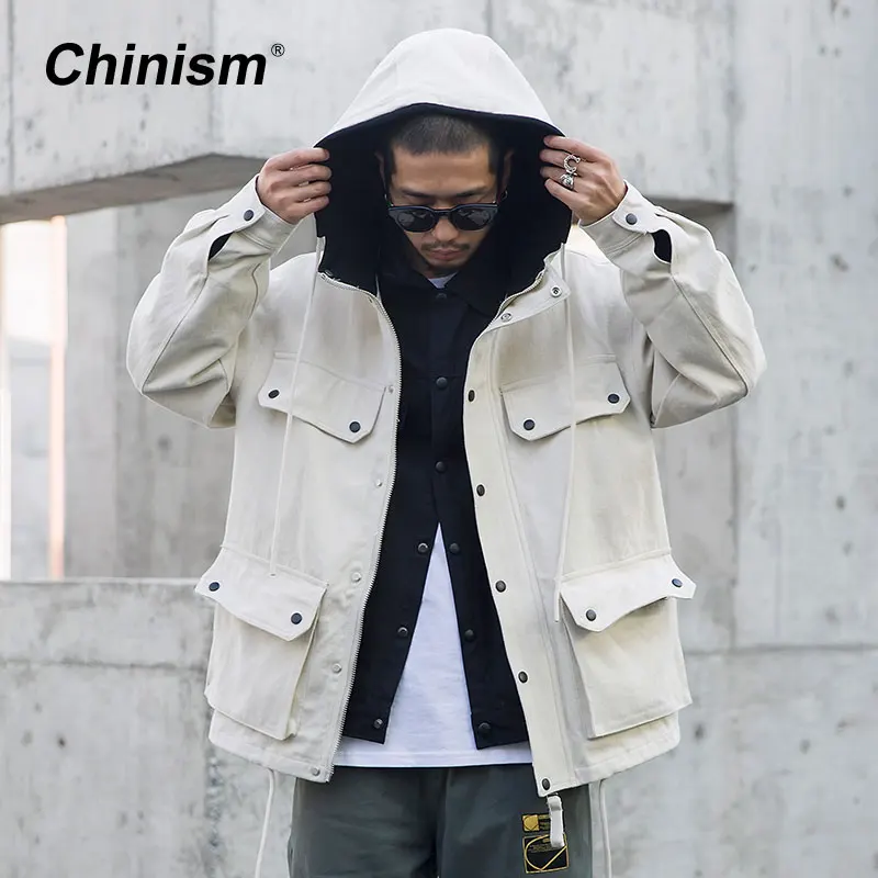 

CHINISM Multi Pockets Letter Printed Hooded Jacket Male Loose Streetwear Hook&Loop Cuff Outwear Jackets Back Pockets Outfits