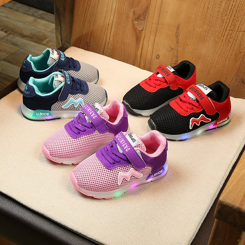 2017 Новый бренд сеточку красочные освещая детские ботинки Спортивная Бег для мальчиков и девочек обувь прохладный детские светящиеся