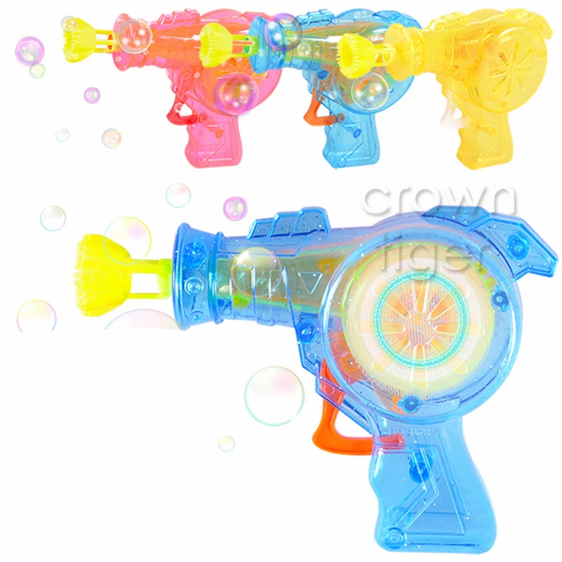 

2018 light Cartoon Animal Soap Water Bubble Gun For Kid Outdoor Toys Children flash Blowing Bubbles Toy Manual Bubble blower Gun