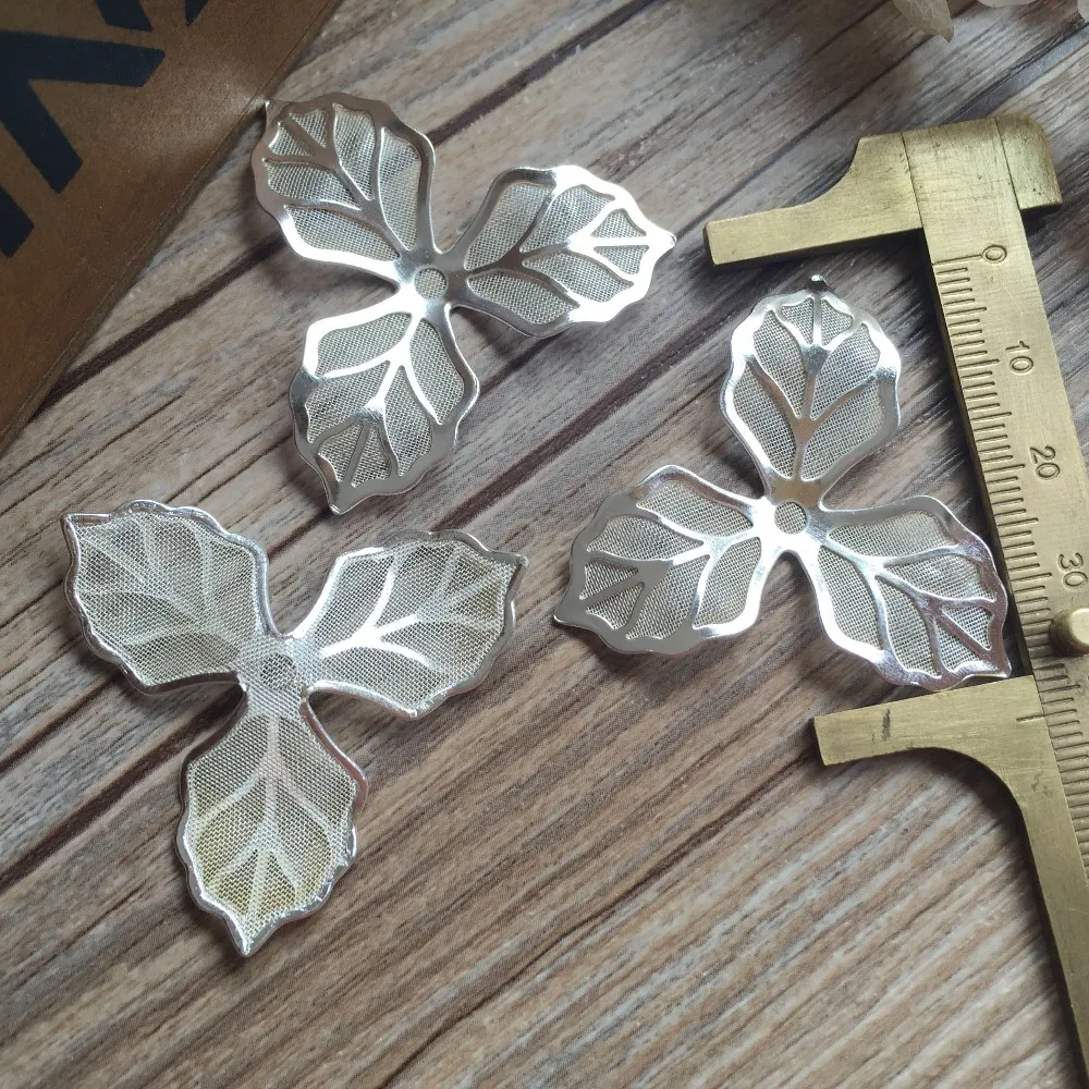 

XCDIY 10pcs 45mm three leaf copper mesh flower base metal pendant - filigree stamping spacer for jewelry making findings