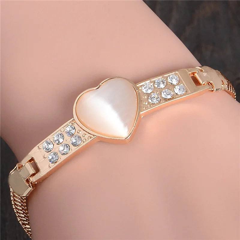 

SHUANGR Romantic Gold Color Rhinestone Crystal Bracelet Heart Design Cat's Eye Stone Bangles for Women TL231