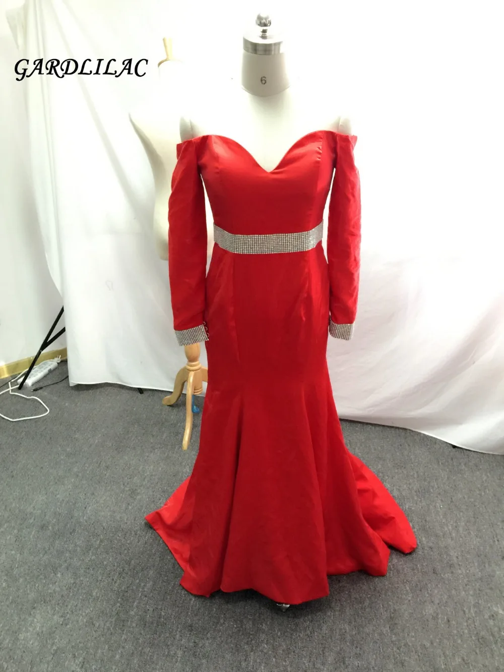 

Sexy Red Mermaid Long Evening dresses 2017 Beads Belt Long Sleeve Wedding Party Gown Long Prom Gown