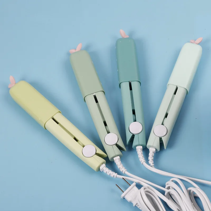 

2in1 Creative Cartoon Hair Straightener Hair Curler Electric Splint Student Portable Cactus Creative Curly Hair Styling Tools