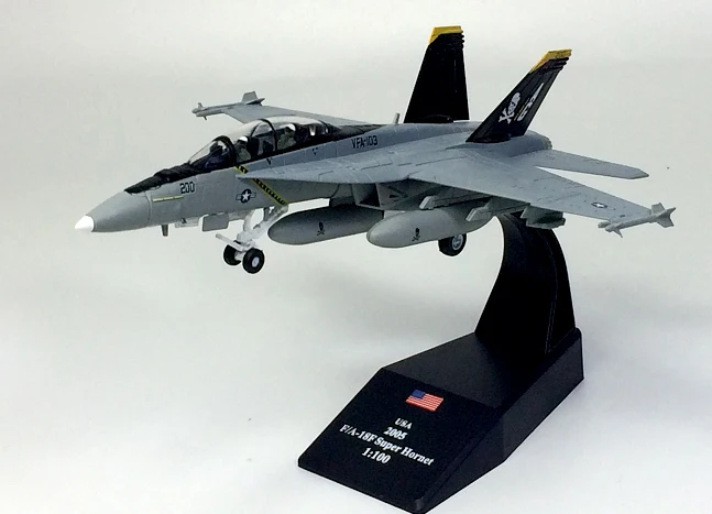 

AMER Elaborate Edition 1/100 F/A-18F Super Hornet battle attack machine model Pirate flag squadron Alloy collection model