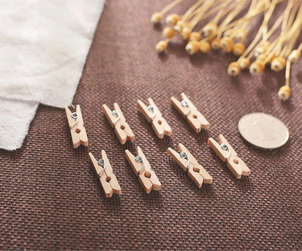 100pcs Hang On mini hanger rack wooden Natural Clip Mini Wooden Clothes