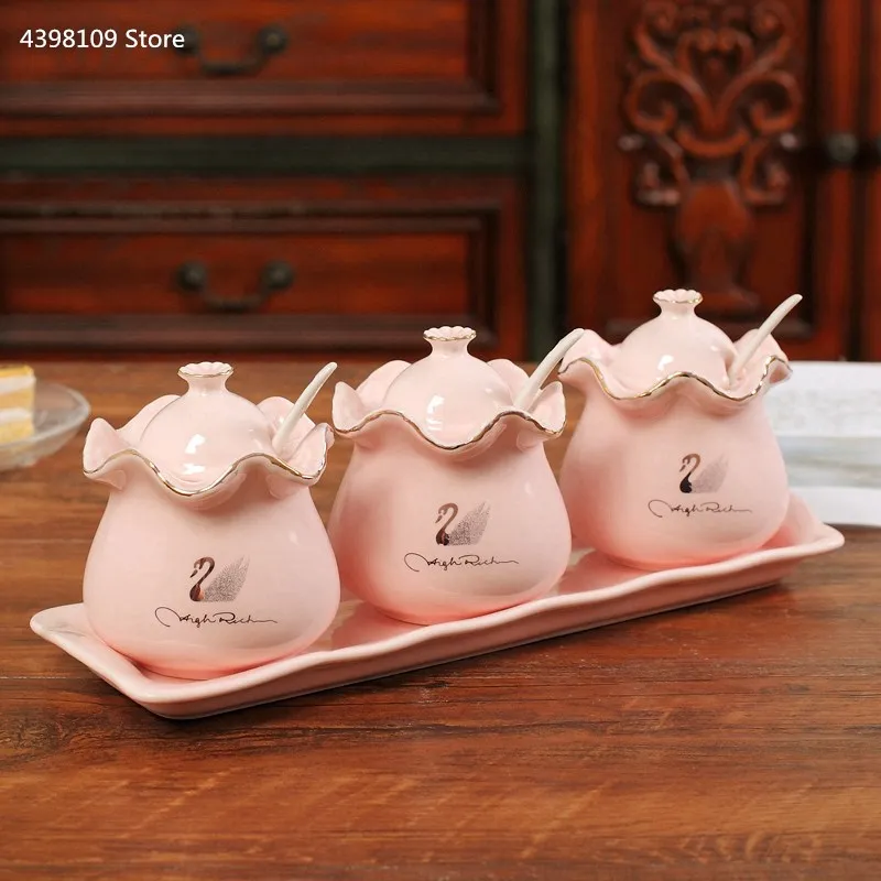 

European seasoning jar salt bottle home kitchen seasoning tools creative pink swan ceramic seasoning jar three-piece suit
