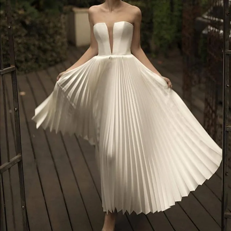 

Hot Sale High Quality Women Fashion Pleated Sleeveless Sexy Deep V Off The Shoulder Festival White Long Dress Dresses Lady S-XL