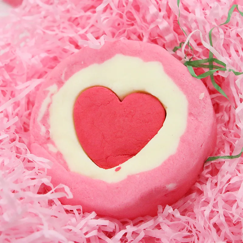 Natural Heart-shaped Salt Bath Ball Body Bubble Bath Rose Fragrant Essential Oil Bath Skin Care Pain Release
