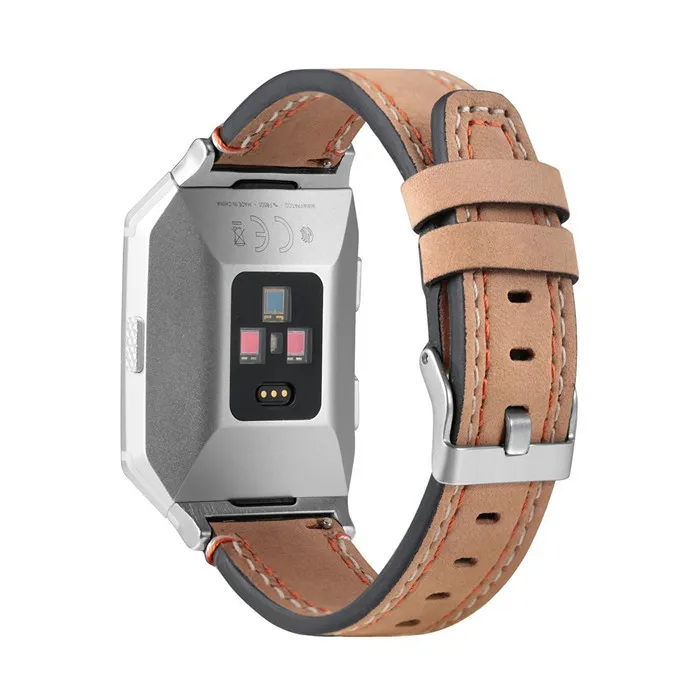 Brown COMLYO кожаный ремешок для Fitbit ionic Смарт-часы сменный ремешок на запястье Браслет для fitbit культовые браслеты - Цвет: Brown