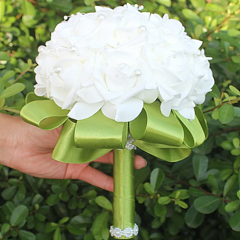 Цена по прейскуранту завода дешевые PE розы с жемчугом для свадьбы цветок шелковая лента невесты букет ручной работы Цветы на продажу W2017P-1