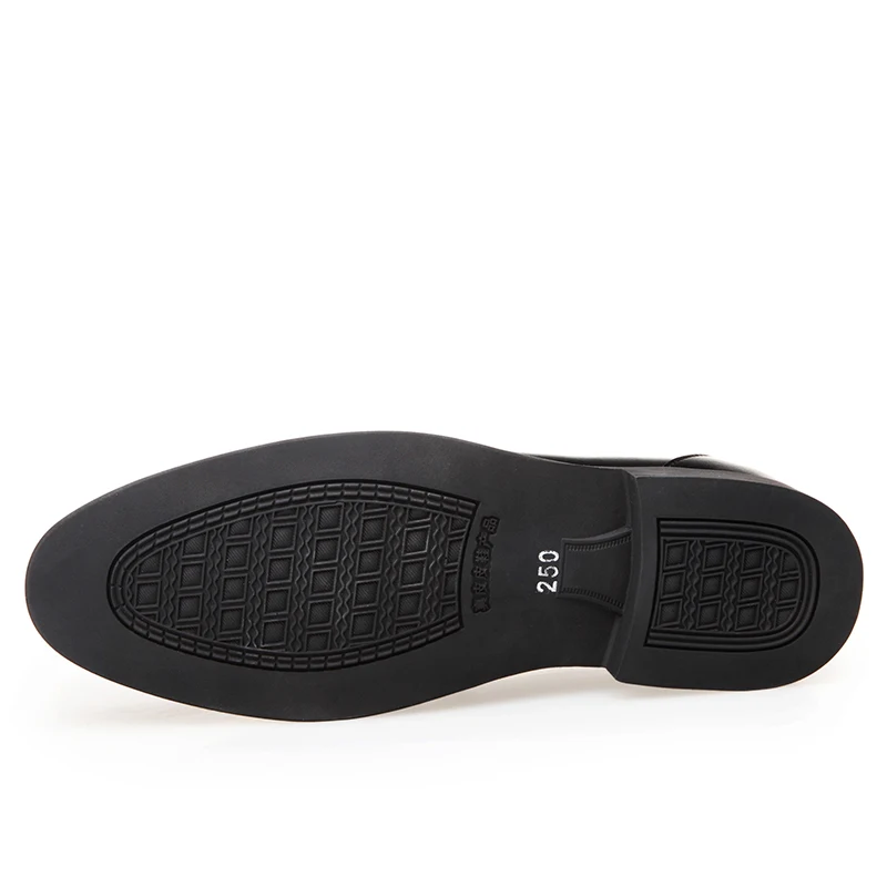 sandals shoes