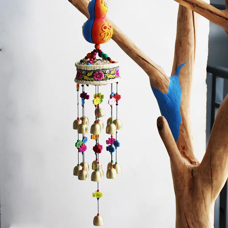 

Popular Ethnic Manual Craft Two-tone Calabash Embroidered Grass Slice Drum Wind Chimes Birthday Gift Wedding Party Hanging Decor