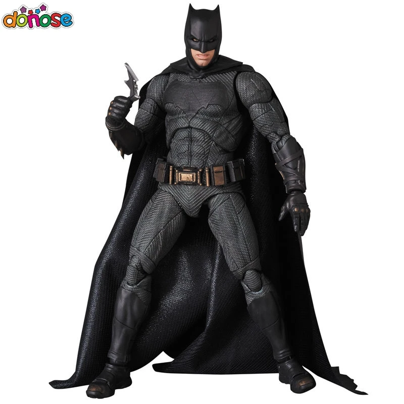 

Movies The Dark Knight Batman Figure Joint movable with Accessories MAFEX 056 Justice League Action Figure Model Kids Toy