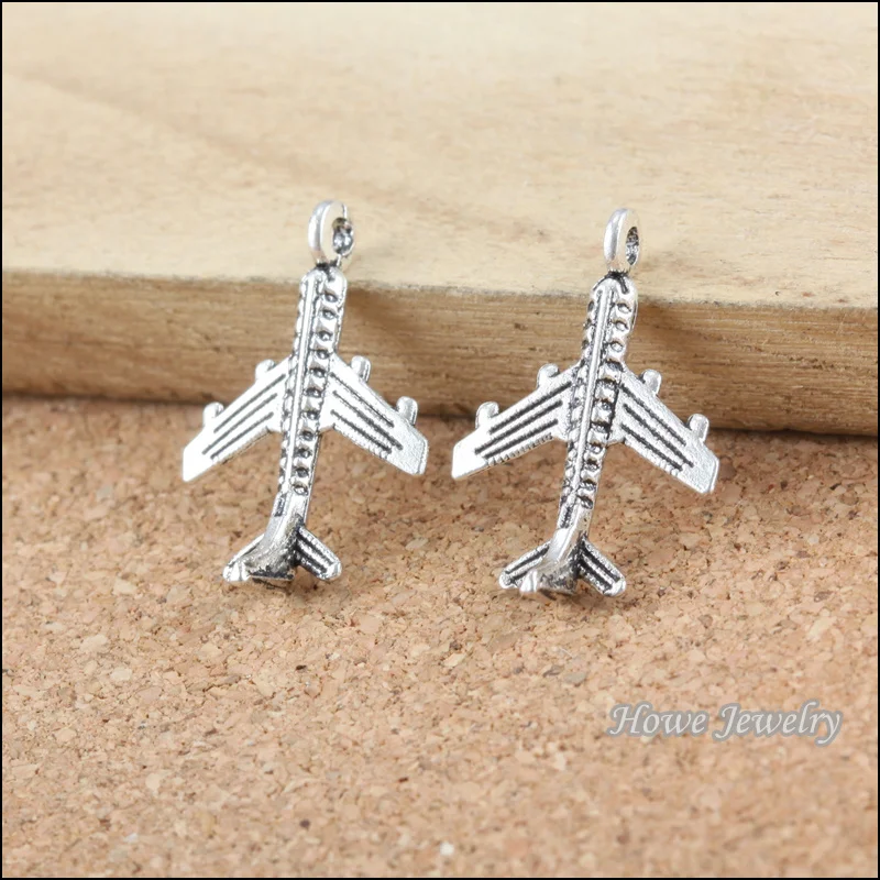 

50 pcs Antique Silver plane zinc alloy pendant fit DIY Charm fashion Bracelet Necklace metal jewelry accessories B003