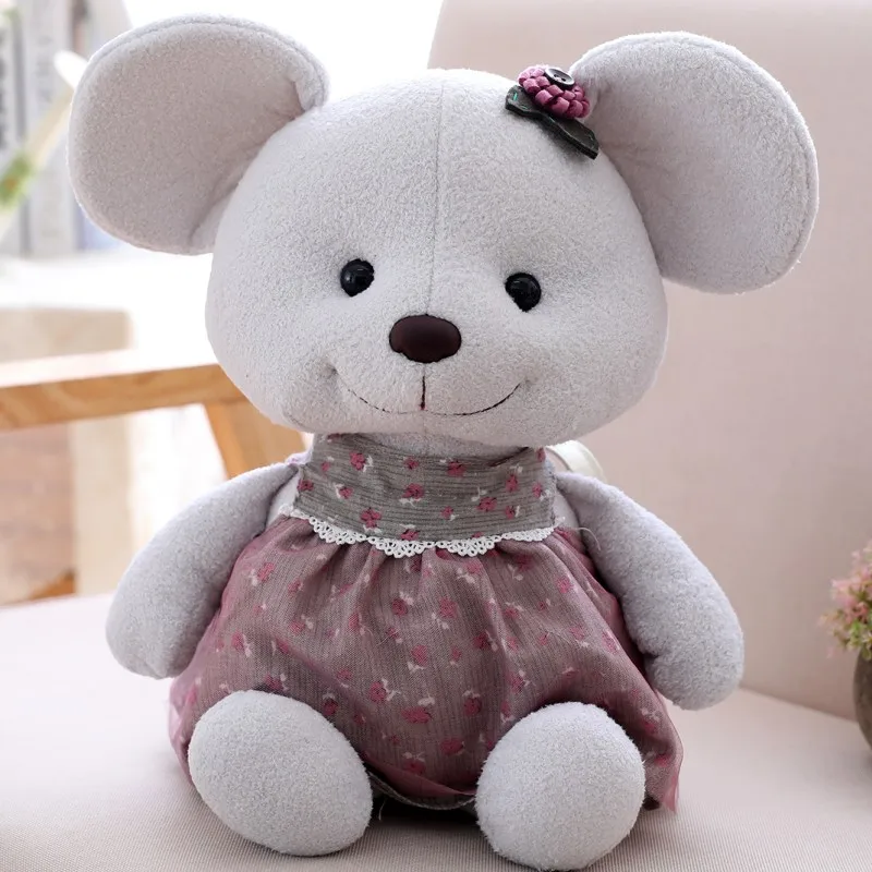 plush toy mouse