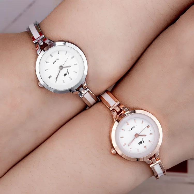 

2018 Hot Buy Luxury Ladies Watch Famous Brand Gold Fashion Design Bracelet Watch Ladies Watch Girl Leisure Clock Relogio Feminin