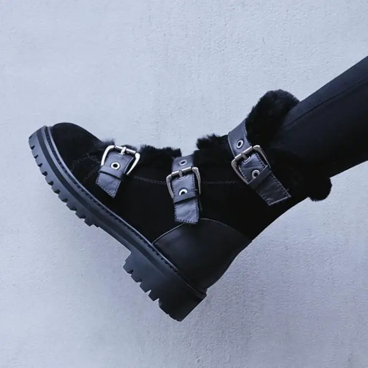 

2018 New Winter Boots For Girl Patchwork Leather Suede Upper With Three Belt Metal Buckle Snow Boots Women Low Chunky Heel Shoes