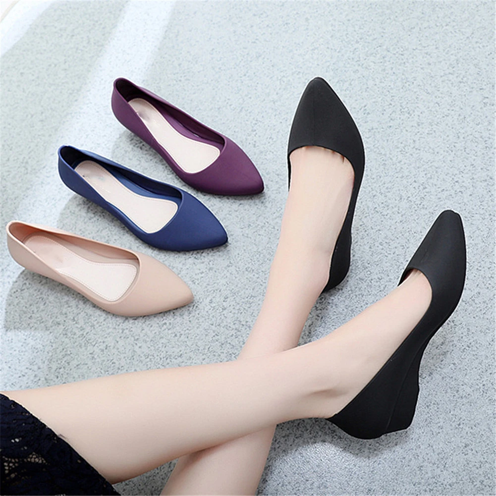 comfortable pointed toe pumps