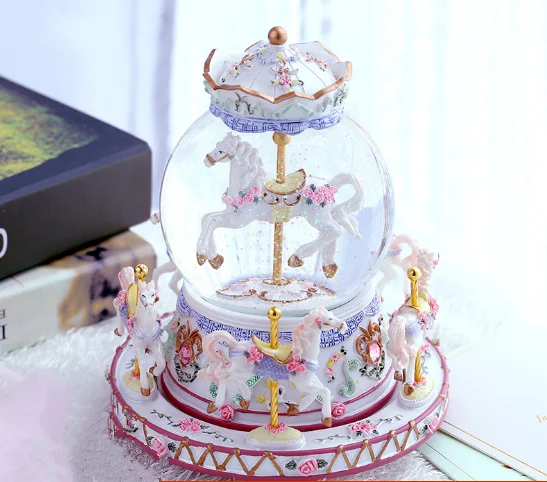

Fashion Creative Resin Crafts Music Box Ornaments Carousel Crystal Ball Music Box Sincerity Birthday Gift Music Box Q275