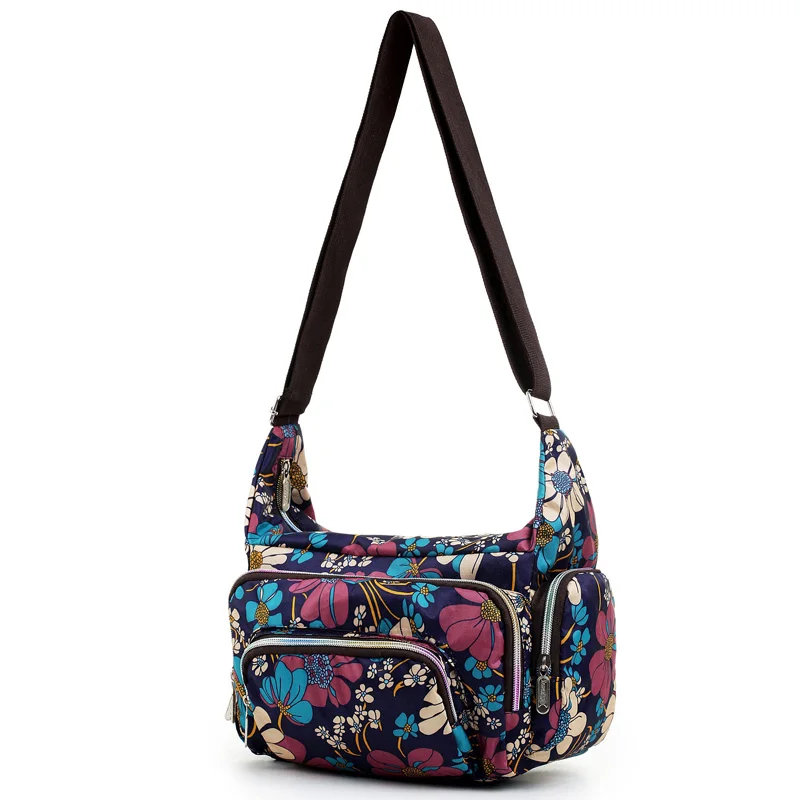 Kweco فيدر عارضة النايلون أكياس للنساء الكتف حقيبة يد فاخرة مصمم الأعلى مقبض حقيبة عارضة حمل بولسا الأنثوية Kweco فيدر عارضة النايلون أكياس للنساء الكتف حقيبة يد فاخرة مصمم الأعلى مقبض حقيبة عارضة حمل بولسا الأنثوية