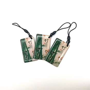 

1Pcs EM4305 Keyfob RFID Clone Copy Duplicator 125KHZ Rewritable Access Control Blank Card Token Tag Keychain Smart tickets