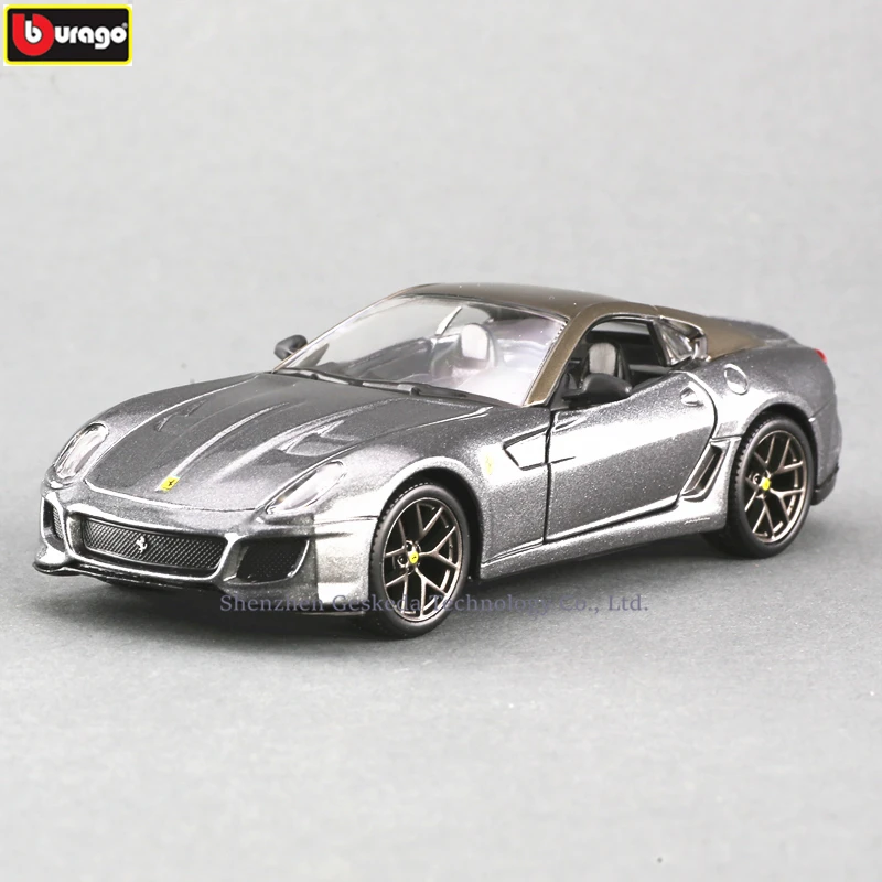 Bburago 1:32 Ferrari California конвертирует модель автомобиля с высокой имитацией литья под давлением металлическая модель игрушки подарок коллекция автомобиля из искусственного сплава