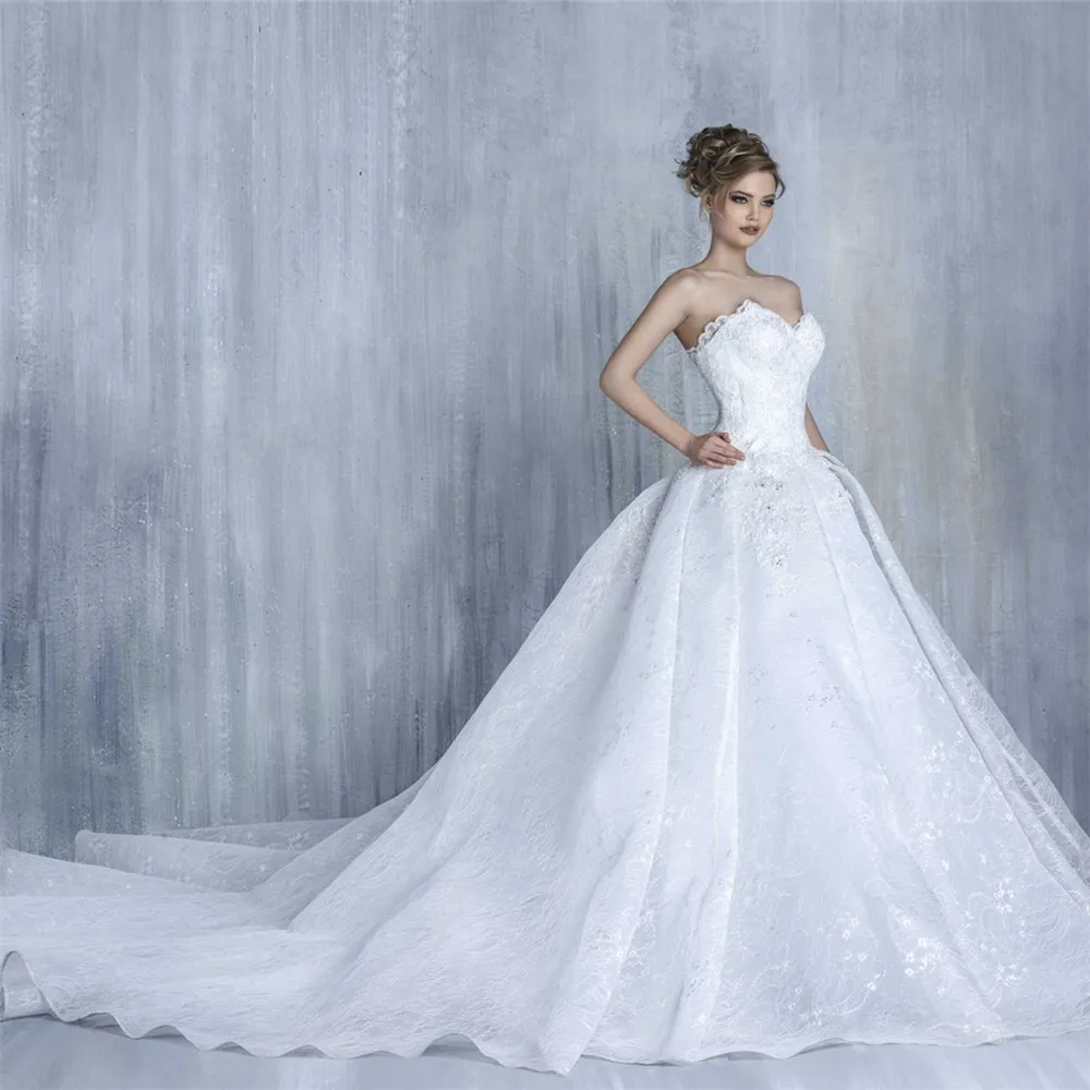 vestido de noiva princesa cauda longa